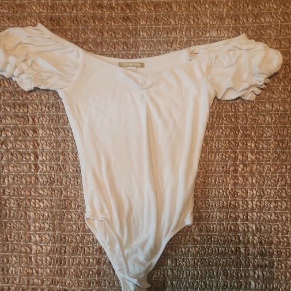 Gianni Bini Tops - Gianni Bini Cream Off-Shoulder Bodysuit